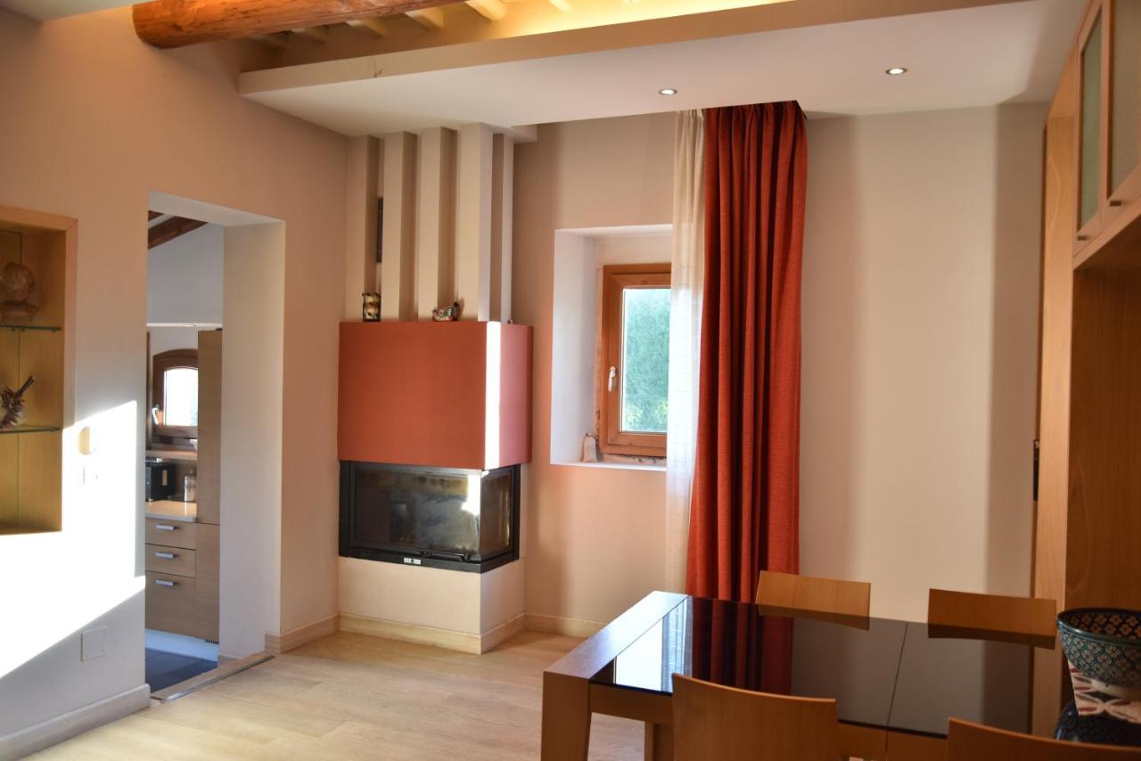 Appartamento In Villa Con Piscina - Mhateria Relais Rignano sullʼArno Eksteriør billede