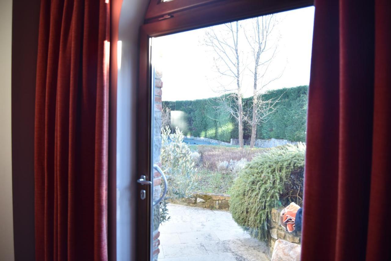 Appartamento In Villa Con Piscina - Mhateria Relais Rignano sullʼArno Eksteriør billede