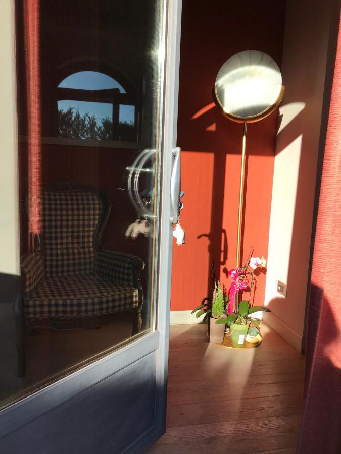 Appartamento In Villa Con Piscina - Mhateria Relais Rignano sullʼArno Eksteriør billede