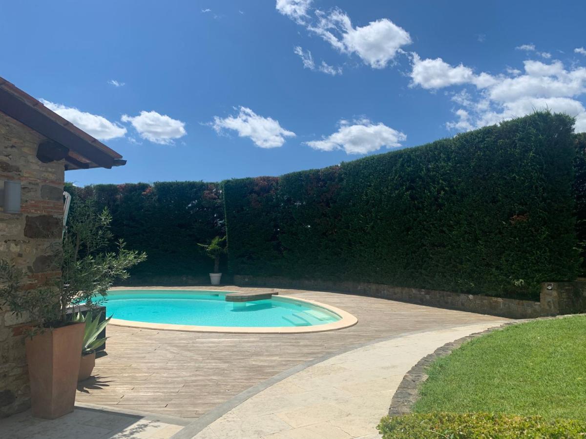 Appartamento In Villa Con Piscina - Mhateria Relais Rignano sullʼArno Eksteriør billede